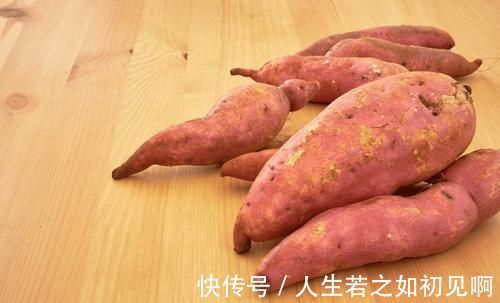 擀面杖|天冷,多吃此面食,不揉面不醒面,简单一烤,外酥里糯,真好吃