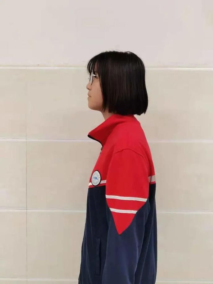 规范仪容仪表 做最美一二二学子