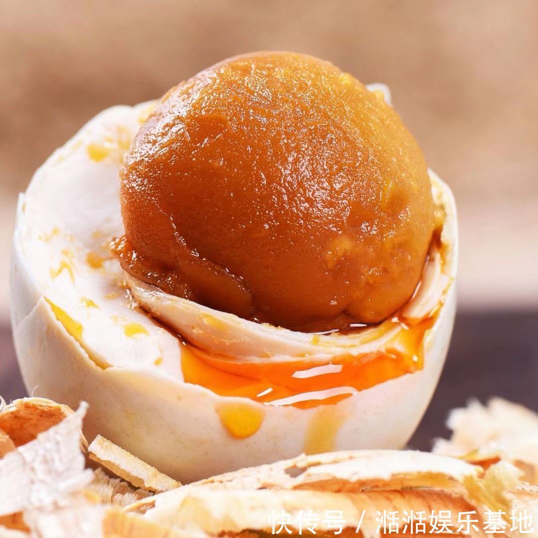 桑葚|建议中老年人——夏季养生多吃5种健康零食,好吃不贵,对身体好