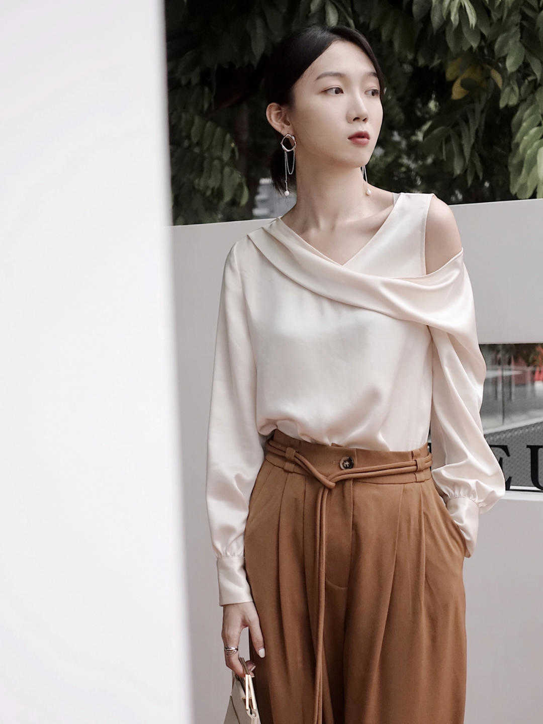 搭配|这个色系太适合秋天了,显高级的穿搭原来这么简单,气质好都翻倍