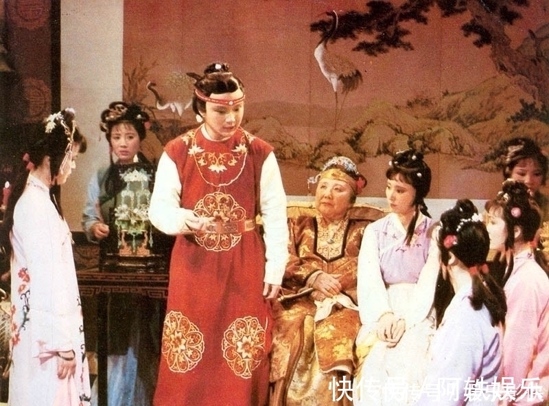 四大家族!红楼梦没有结局大结局已写在这首曲子里,很多人没看出来