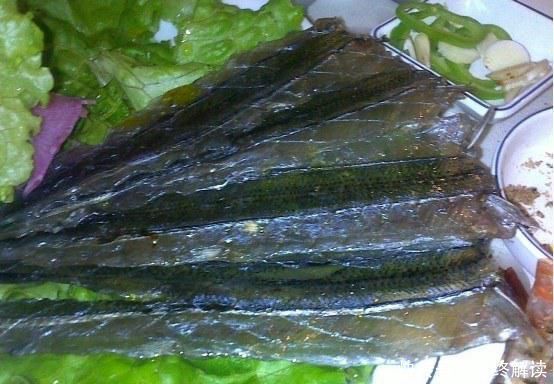 夏天遇到此鱼别手软，趁现在无法人工养殖，买来烤着吃