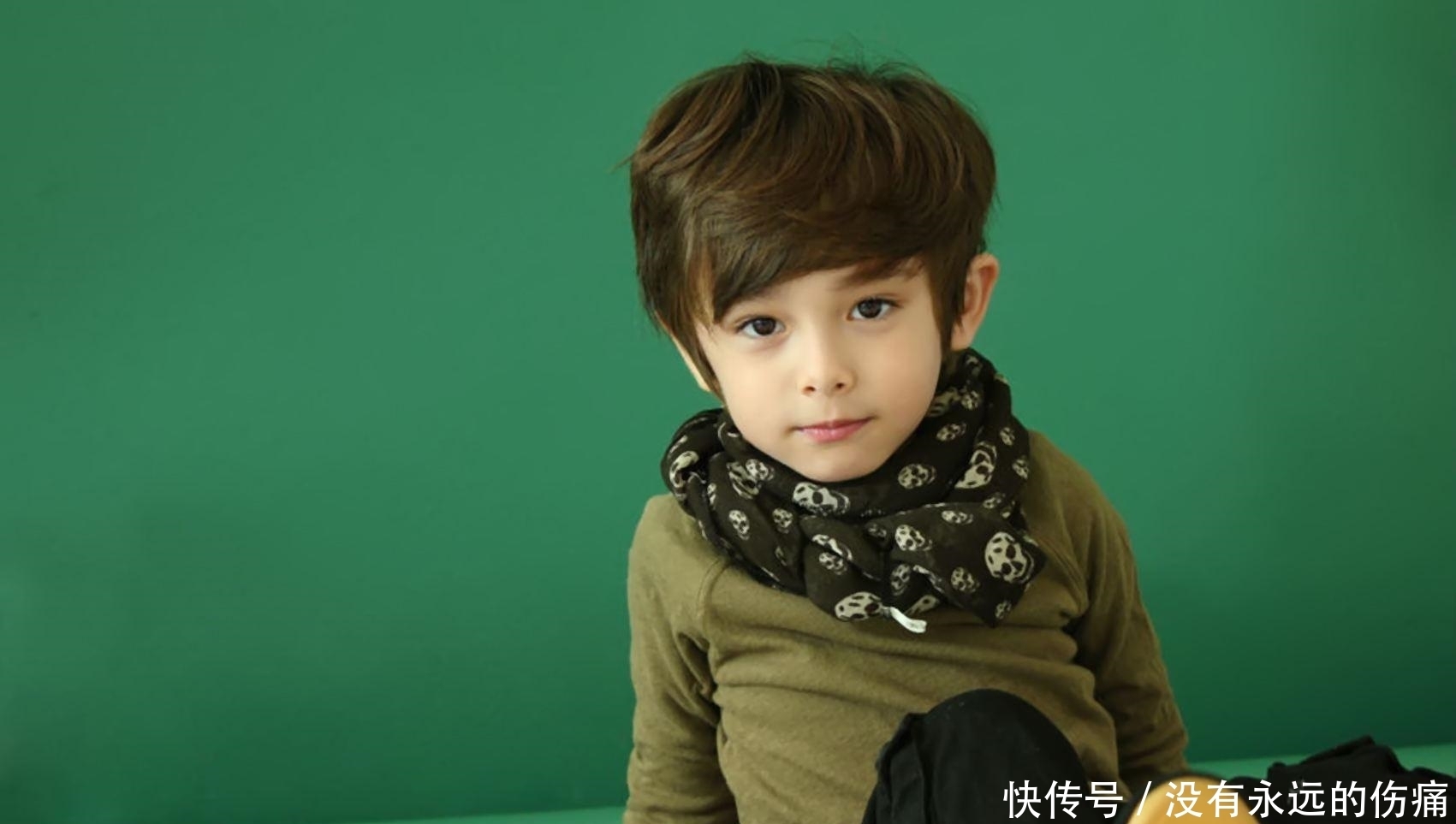 新型|啃老已经过时了,一种新型啃小模式正在兴起,比啃老还可恶