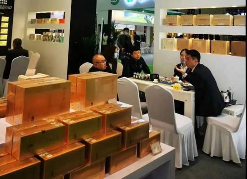 林振传|品品香?敬岁月，一杯40年老白茶的不惑之旅