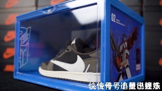 nike 2000块钱买一个鞋盒!越来越看不懂这届年轻人了!