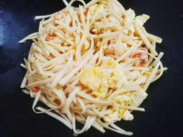 风赋|它被称为“水中参”,含有17种氨基酸,搭配鸡蛋和虾仁,开胃下饭