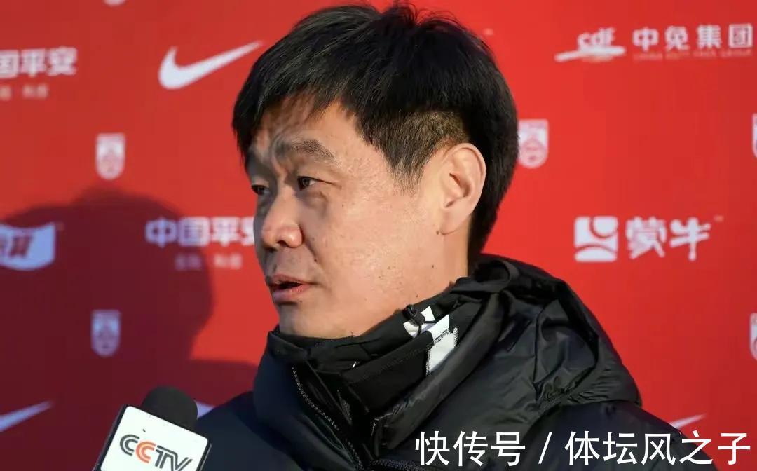 李霄鹏|外媒曝这一外教或将接任李霄鹏,国足向越南学习,他非常适合国足