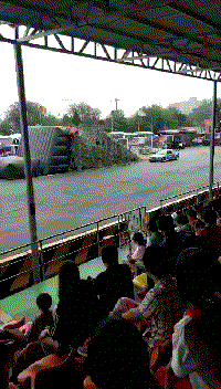 |搞笑GIF:明天就要考急救术了,今晚要通宵学习了!