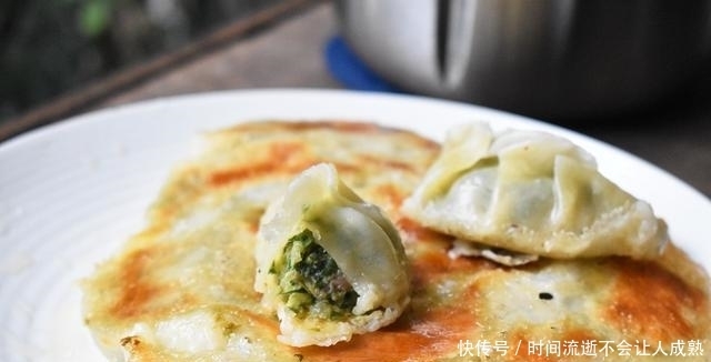 春天用这三种食材做饺子馅，鲜美汁多味道超赞，蒸饺煎饺都很好吃