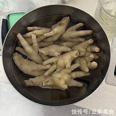 做饭|因为这道泡椒凤爪，从此爱上了做饭