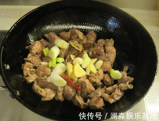 炖肉|炖牛羊肉,无需高压锅,多加1样它,半小时炖酥烂,不腥膻还入味