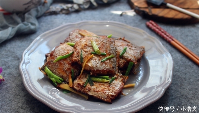 教您一款好吃的带鱼,十五分钟出锅,香酥可口不粘锅,一点不腥