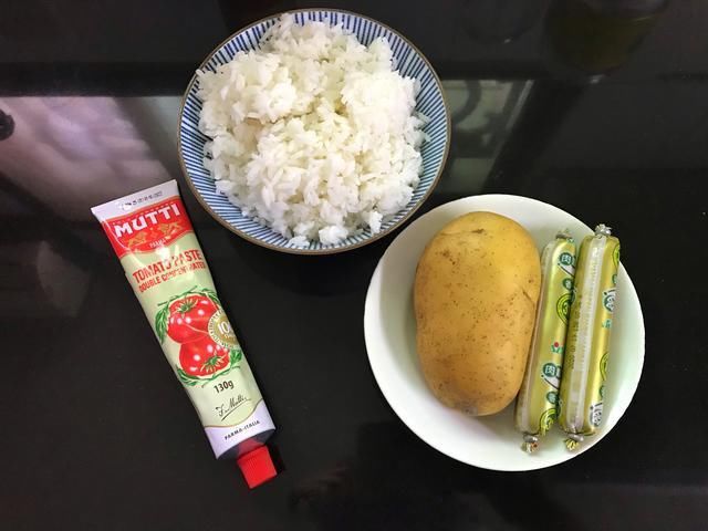 食欲|天热没食欲，试试米饭这做法，酸甜开胃比蛋炒饭好吃，出锅太香了