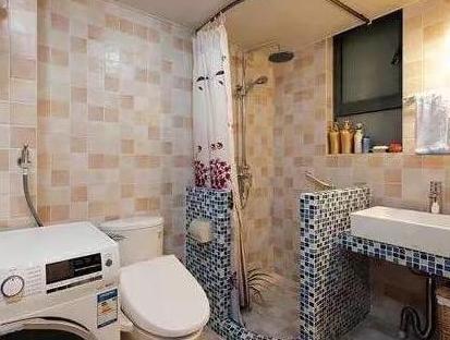 封闭式|头次见卫生间不装淋浴房装这种,省钱实用又不占空间,懊悔才察觉