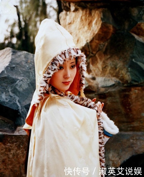 真相|宝钗滴翠亭陷害黛玉?太小看宝钗了,这才是事情的真相