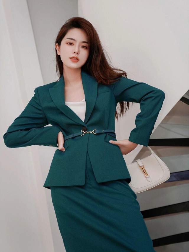 有气质|适合早秋的高级感穿搭衣服单品,温柔又优雅,迷人又有气质感