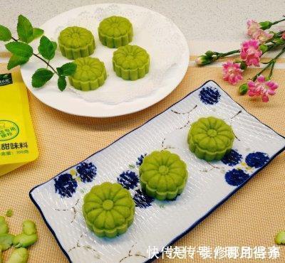 好吃到流泪的椰香蚕豆糕,连吃三天都不够