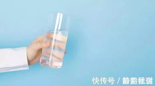 患上糖尿病|糖尿病,会出现“1降1白3多”的提示,做好3件事,血糖慢慢降