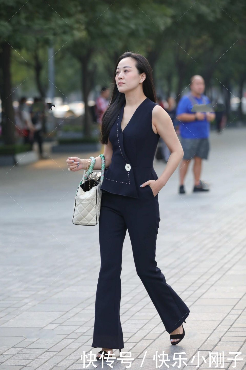 穿搭|职场女性如何穿搭?分享穿衣小技巧,让你轻松拥有领导气质!