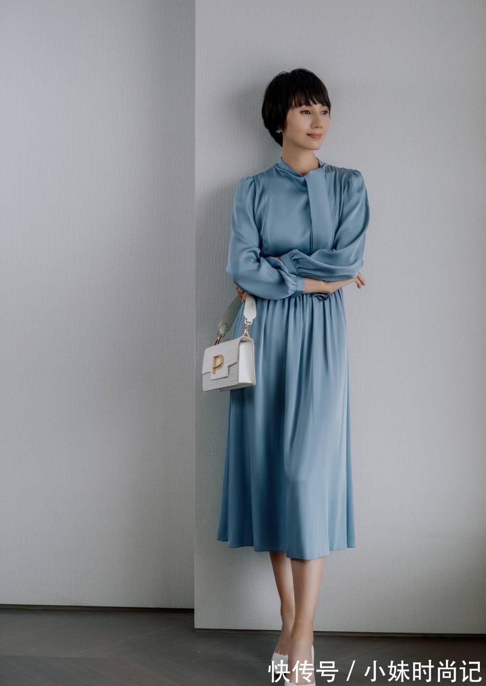 连衣裙|半裙与衬衫相搭配,衬衫连衣裙等都是非常不错的选择