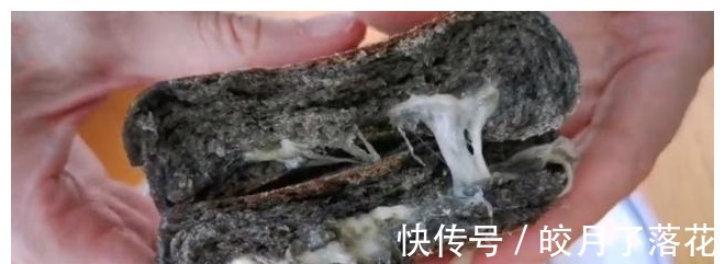 大人|1碗芝麻2个鸡蛋，教你一种新做法，松软又拉丝，大人孩子抢着吃！