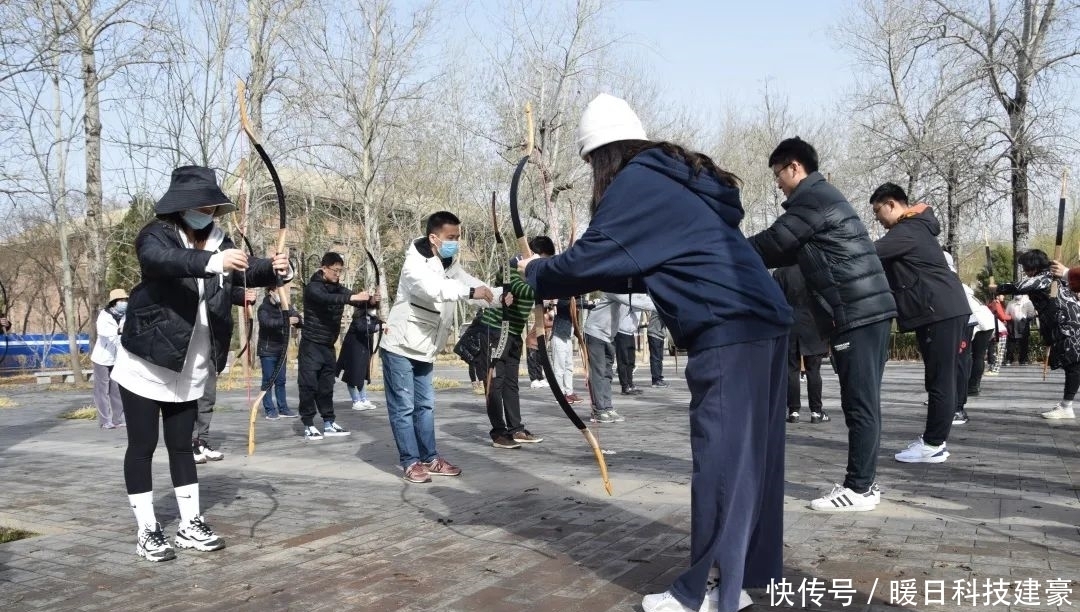 凌尘|同学你好，小众体育了解一下？