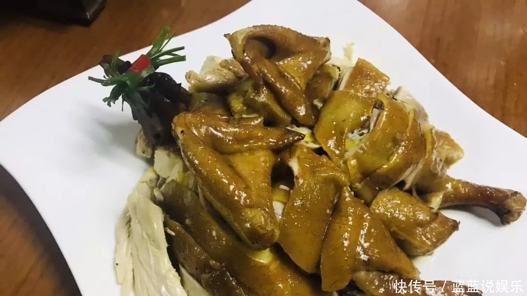 无闭|学识整只“大爷鸡”,新年宴客无闭翳