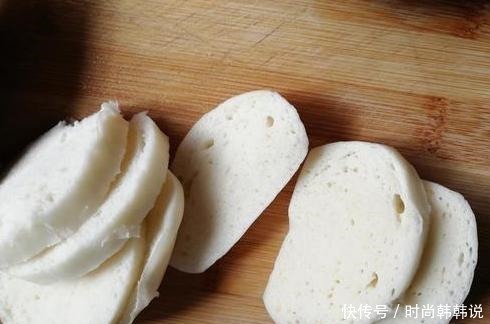 炸馍片|炸馍片时,直接裹蛋液就错了,多加1步,口感更酥脆,还不吸油!