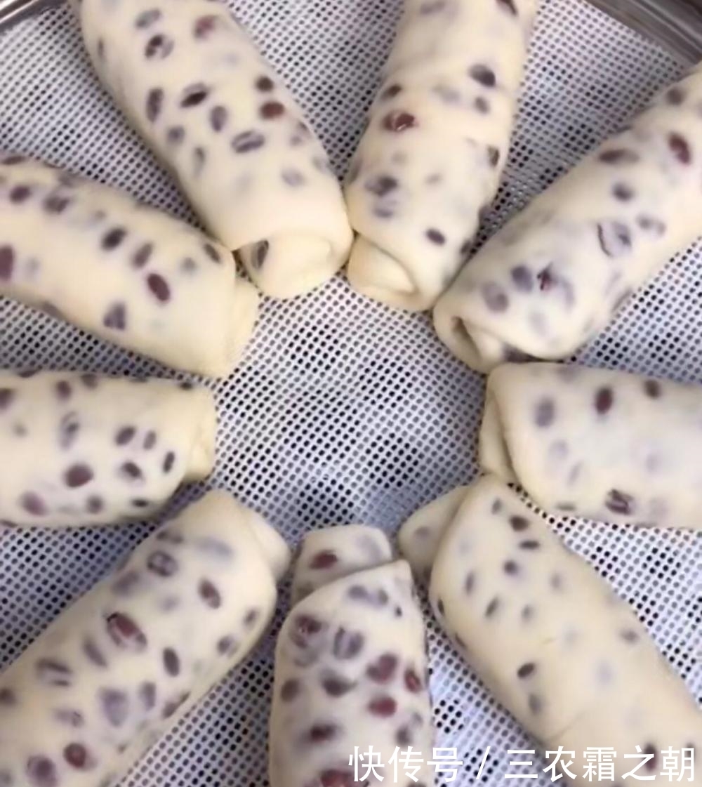  花卷|过年你们家都是馒头, 花卷这么简单吧! 那还不来换换花样~~~