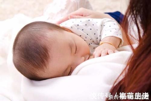 乳腺|当母乳喂养遭遇堵奶，宝妈们不可持续犯错，“三部曲”缓解疏通