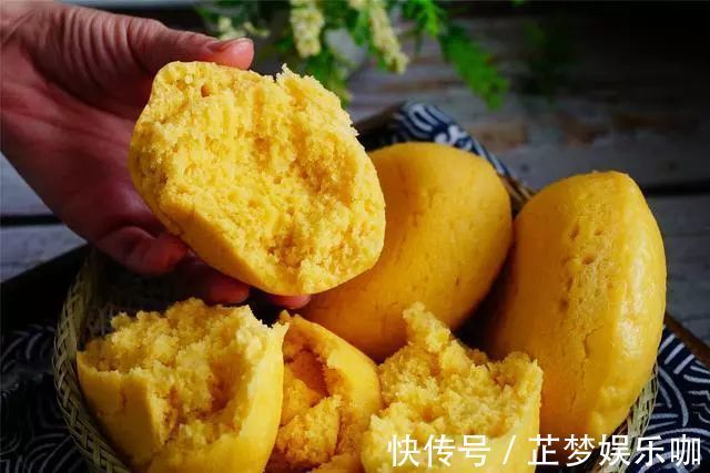 高考季|玉米面别老煮粥，这吃法比馒头软，比蛋糕香，粗粮细吃就是好！