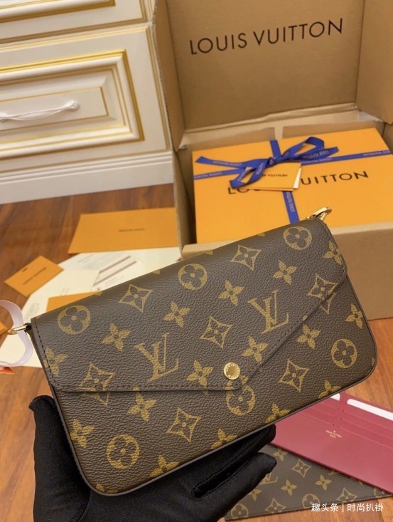 lv$大牌链条包,就服这款LV老花三合一,不仅好看更是气质十足