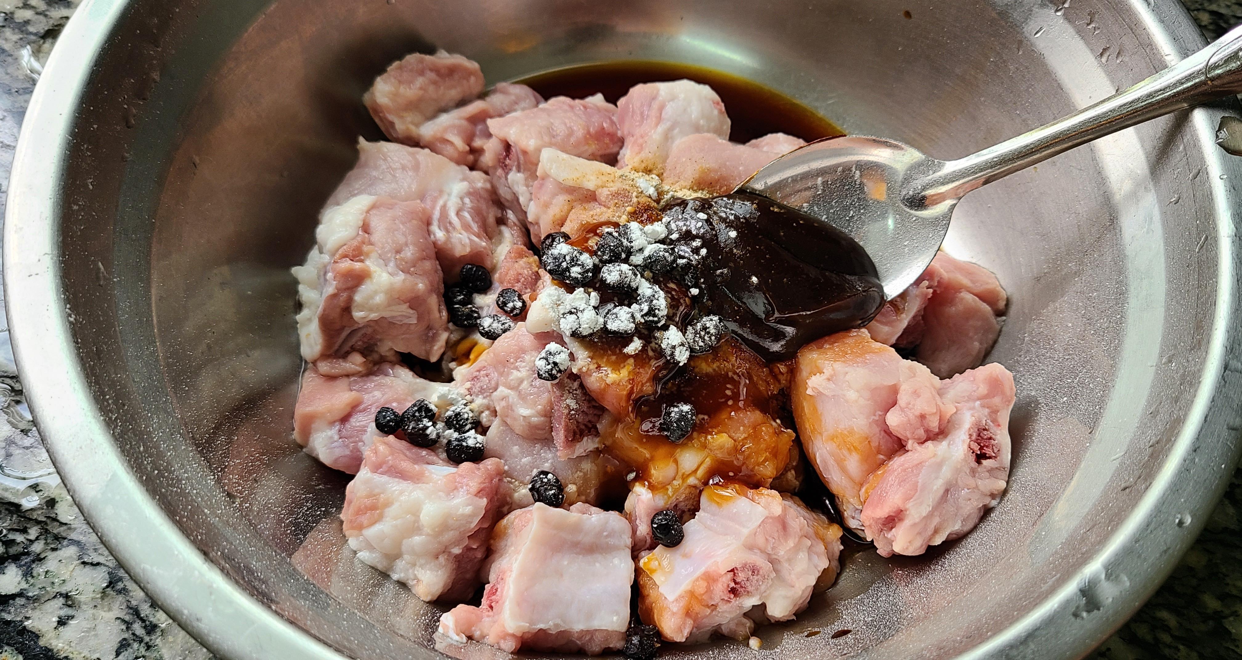 花生油|排骨的广东做法太香了,营养好吃味道浓,家常做法又简单