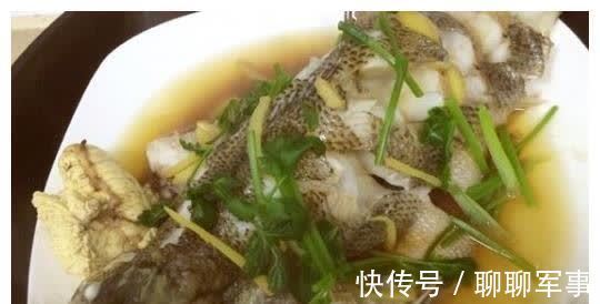 鱼肉|怀有身孕后,有4种食物孕妇多吃能促进宝宝发育,还能排毒通便