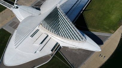 建筑|唯有鬼才,才敢让建筑飞起来!