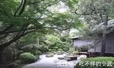 薄暮空潭曲|李端的一首禅诗，描写精细，简洁明丽，颈联更是景与意会