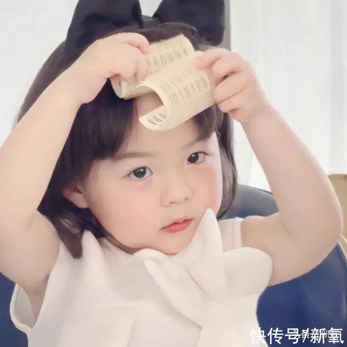 裴佳欣|贵圈颜值被吐槽一代不如一代，真正的漫画颜门面脸却都流落民间…