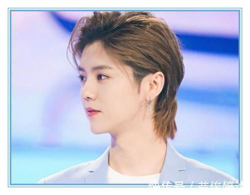 笔芯#美术生用笔芯画鹿晗,本以为在浪费笔芯,看到最后这是本人吗