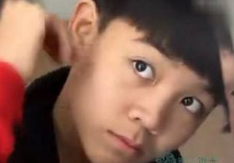 《变形计》5名孩子现状，他走红成明星，他成军官，而他却去世了
