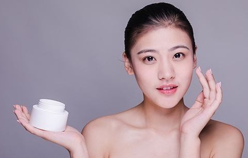 孕晚期|孕期中,5样东西要常换更要挑贵的买,孕妈别对自己太“抠门”