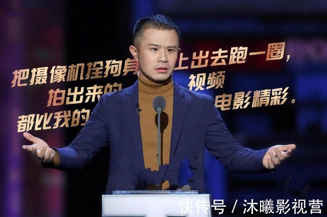 《導(dǎo)演請指教》首期剛開播,已經(jīng)感受到了節(jié)目里畢志飛的強(qiáng)烈尷尬