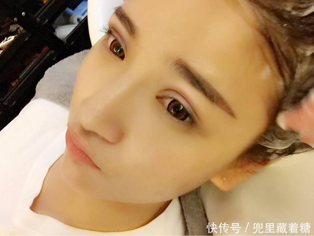 曾经那些割了双眼皮的美女,10年后会变啥样,看完还敢割吗?