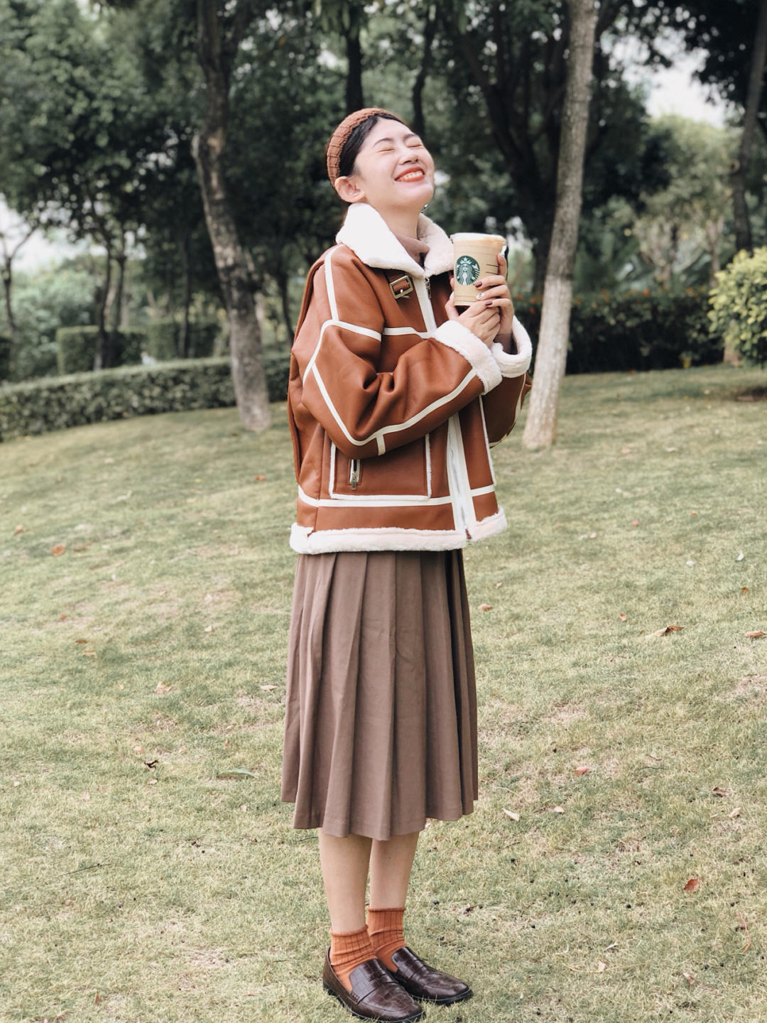 机车外套|被这组机车外套搭配折服了,显气质又高级,美丽又不“冻人”