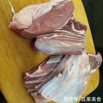 原来做年夜饭一 酱牛腱这么简单