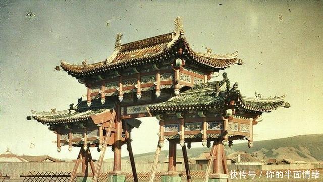 人物|罕见清末蒙古上色老照片,人物面部表情呆滞,最后一张很特殊!