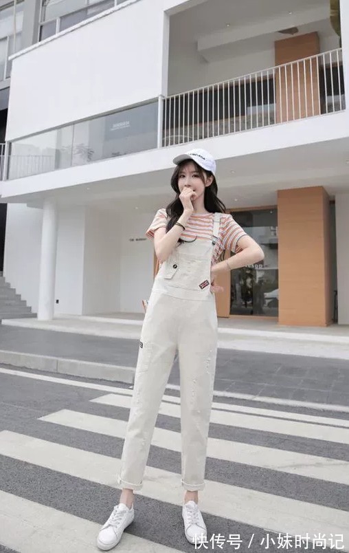 可爱面|吊带裤的穿搭经验，让你成为一道风景线
