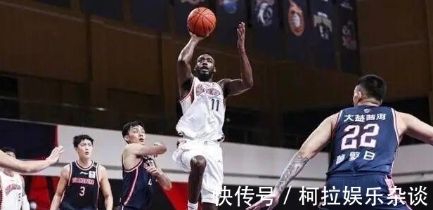 cbCBA上海久事锁定季后赛!各队争抢火箭弃将为外援,周仪翔将离队