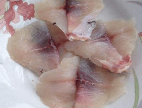 酸菜鱼|做酸菜鱼时,有人先炒酸菜,有人先加水,都不对,这才是正确做法