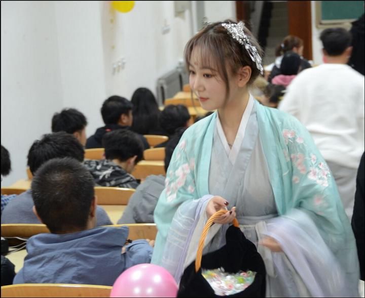  汉服文化|“着我民族衣裳，兴我礼仪之邦”