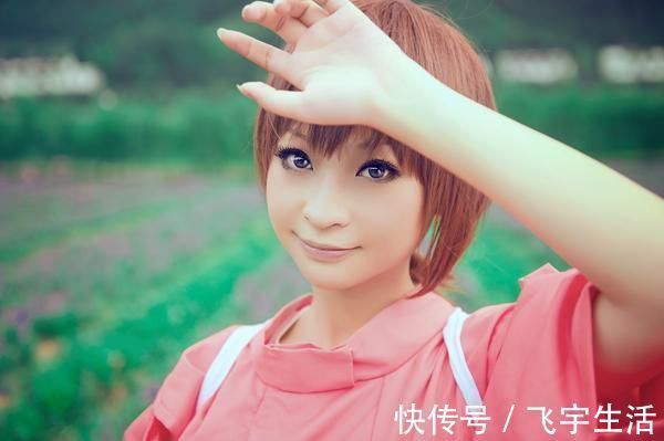 照片|女孩晒《千与千寻》COS,粉丝:画面美好如童话,背景价值一个亿